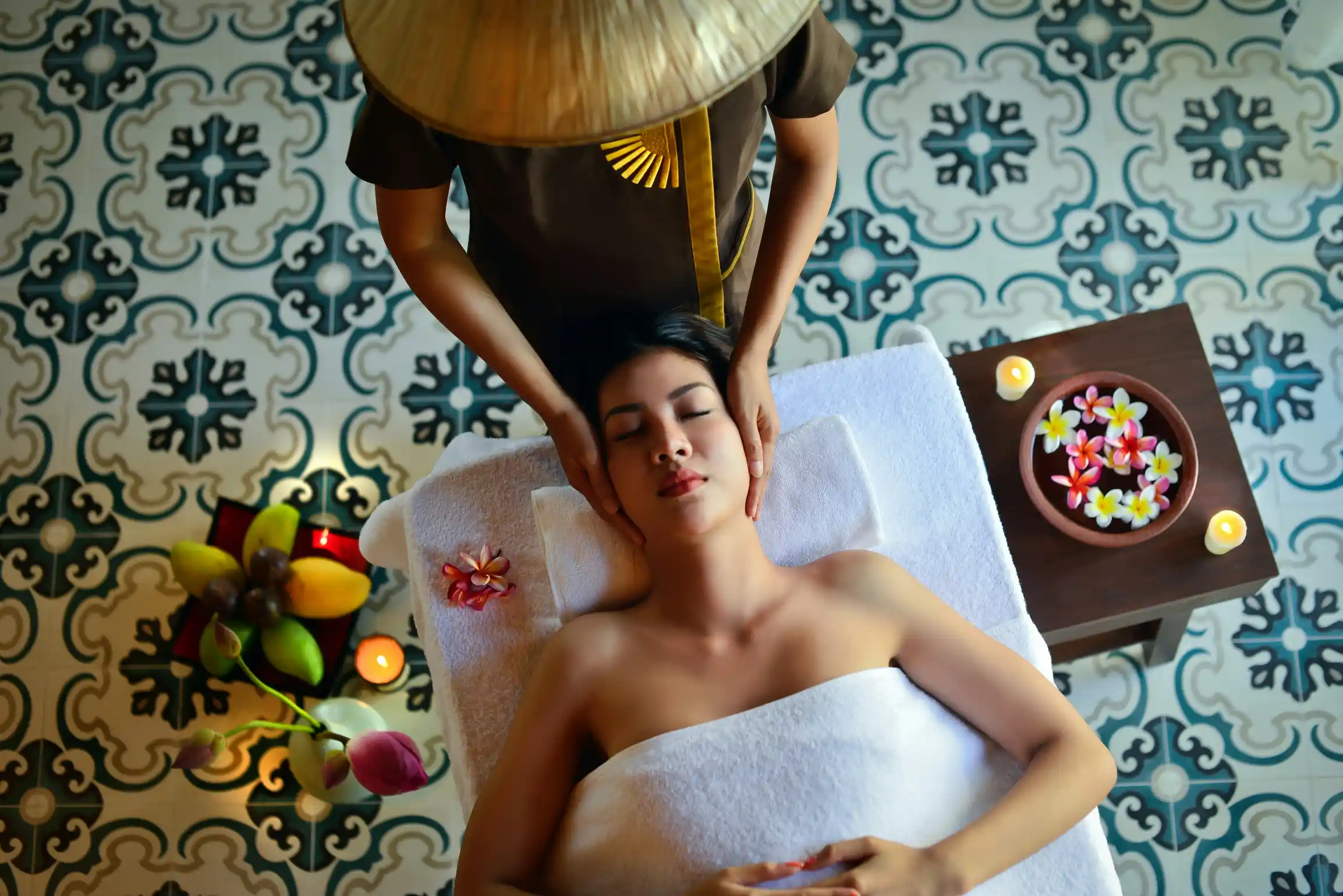 Hot Oil Relaxation at Safa Thai Spa - Best Spa in Bashundhara